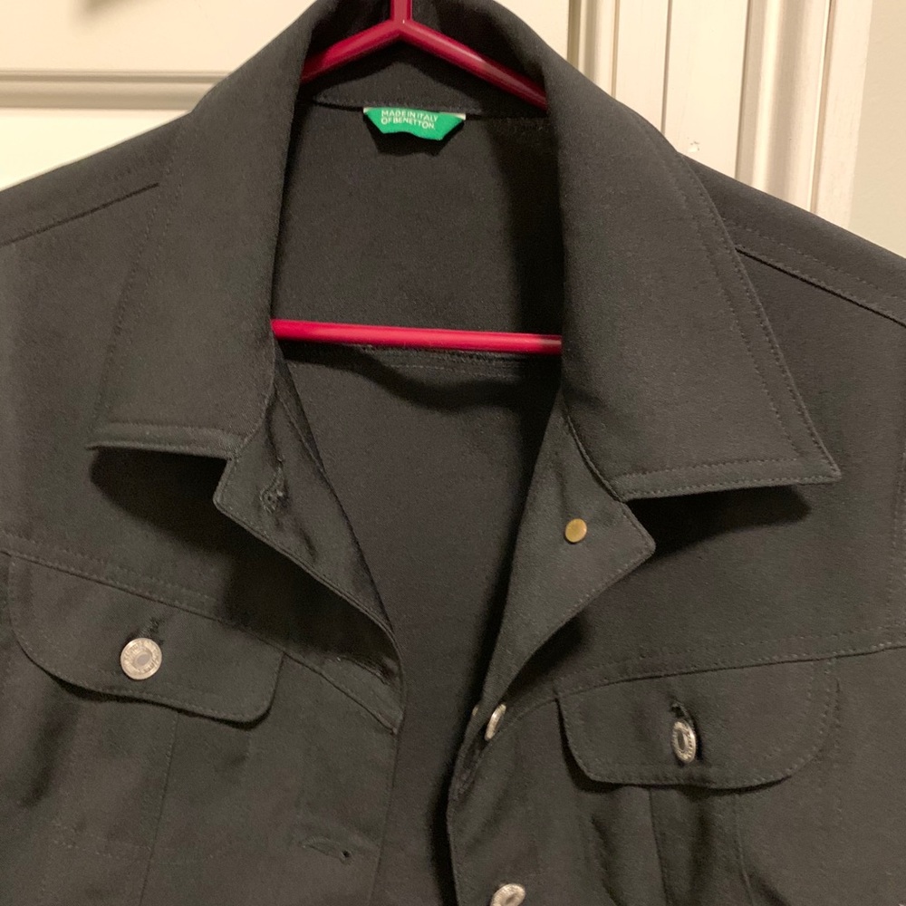Jacket - Picture 2 of 4